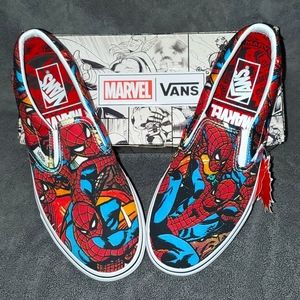 BRAND NEW Marvel Spiderman Vans